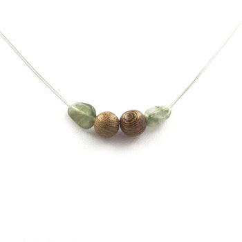 Collier Quartz rutile vert du Brésil + Perles bois 8 mm