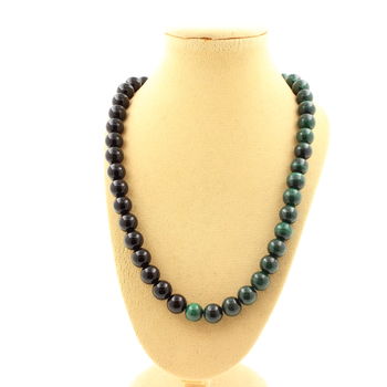Collier perles Malachite du Congo qualité 7A + Agate noire 8 mm. Chaine en acier inoxydable.