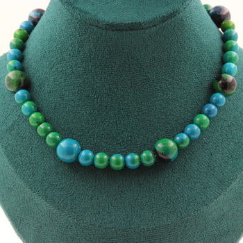 Collier perles Chrysocolle Teintée 6 mm + Chrysocolle Teintée 10 mm. Chaine en acier inoxydable.