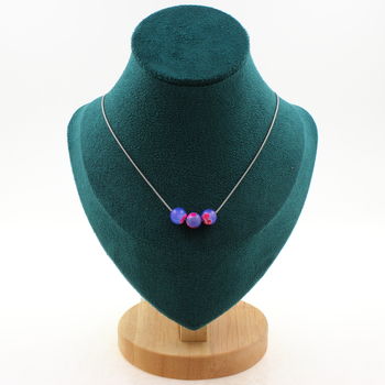 Fuchsia and blue dragon vein Agate 3 bead necklace 8 mm