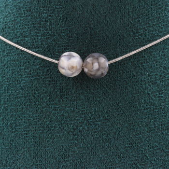 Collier 2 perles Agate veines de Dragon 8 mm. Chaine en acier inoxydable