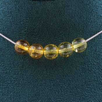 Collier 5 perles Citrine 8 mm. Chaine en acier inoxydable