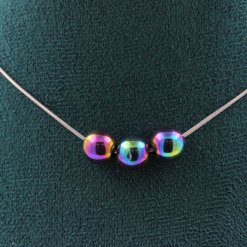 Collier 3 perles Hématite multicolore 8 mm. Chaine en acier inoxydable