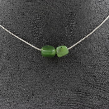 Collier 2 perles Jade néphrite de Sibérie (Russie). Chaine en acier inoxydable