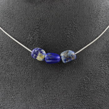 Collier 3 perles Lapis Lazuli du Pakistan. Chaine en acier inoxydable