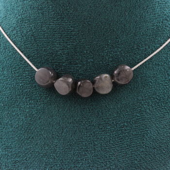 Collier 5 perles Labradorite de Finlande. Chaine en acier inoxydable