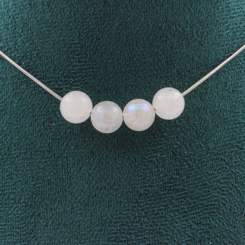 Collier 4 perles Pierre de Lune 8 mm. Chaine en acier inoxydable