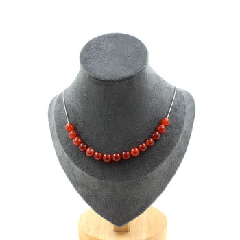 Collier 15 perles Agate rouge 8 mm. Chaine en acier inoxydable
