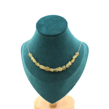 Collier 15 perles Apatite jaune de Madagascar. Chaine en acier inoxydable