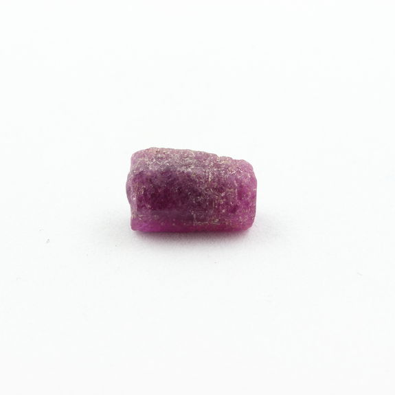 Ruby. 4.380 ct.