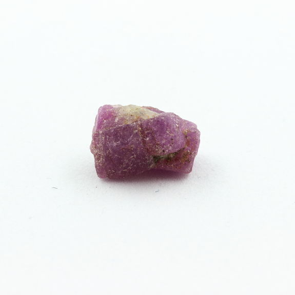 Ruby. 6.150 ct.