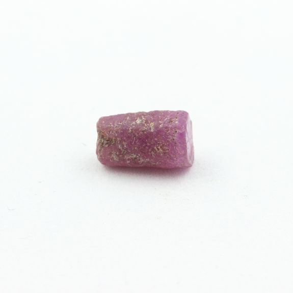 Ruby. 3.420 ct.
