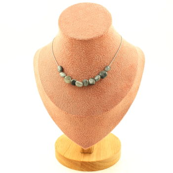 Collier 10 perles Oeil de faucon d'Afrique du Sud. Chaine en acier inoxydable