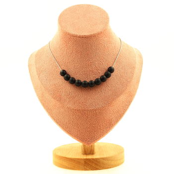 Collier 10 perles Onyx noir mat 8 mm. Chaine en acier inoxydable