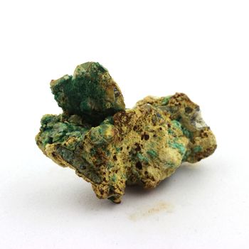 Bournonite + Bindheimite + Malachite. 57.25 ct.