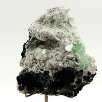 Fluorapophyllite-(K) + Stilbite. 2645.0 ct.