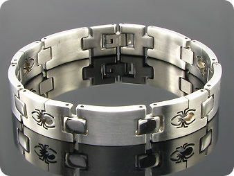 Spider Carving Men Bracelet