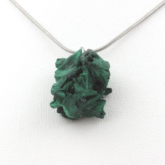 Collier Malachite brut. 28.55 ct.