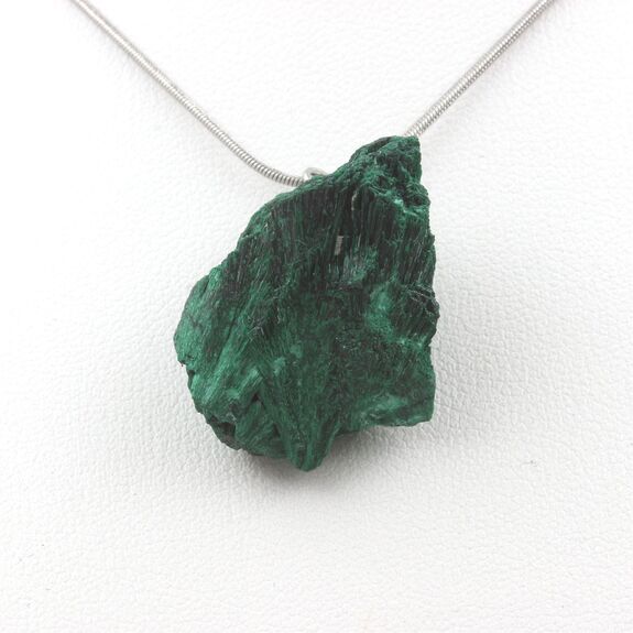 Collier Malachite brut. 58.25  ct.