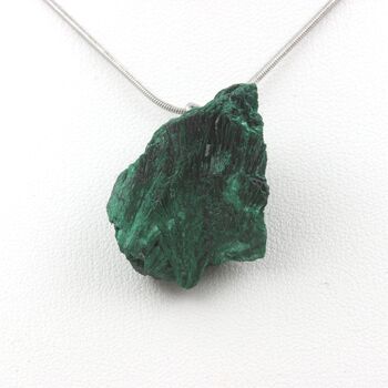Collier Malachite brut. 58.25  ct.