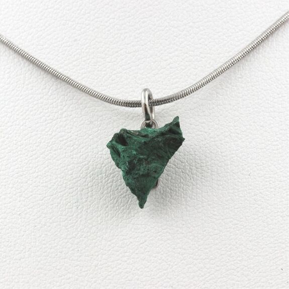 Collier Malachite brut. 5.10 ct.