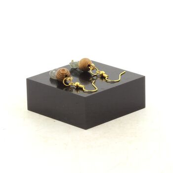 Boucles D'oreilles 2 Perles Quartz fantôme vert du Brésil + bois 8 mm en acier doré inoxydable.