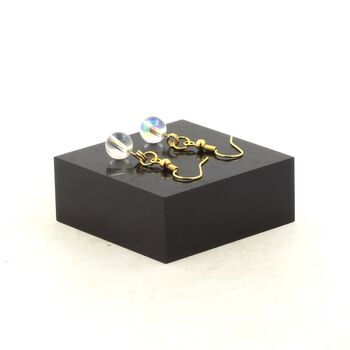 Boucles D'oreilles 1 Perle Quartz Titane en acier doré inoxydable.