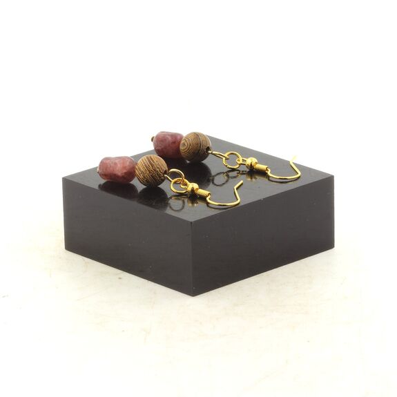 Boucles D'oreilles 2 Perles Rubis du Brésil + bois 8 mm en acier doré inoxydable.