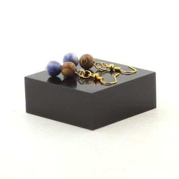 Boucles D'oreilles 2 Perles Sodalite + bois 8 mm en acier doré inoxydable.