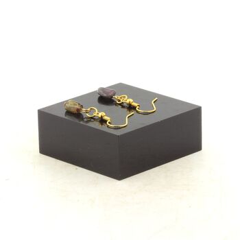 Boucles D'oreilles 1 Perle Tourmaline multicolore du Brésil en acier doré inoxydable.