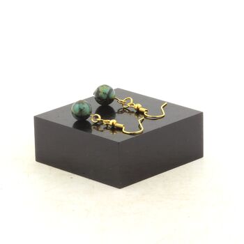 Boucles D'oreilles 1 Perle Turquoise Africaine en acier doré inoxydable.