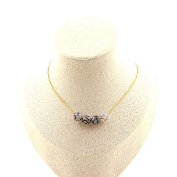 Dragon vein Agate 4 beads 8 mm necklace. Golden stainless steel chain