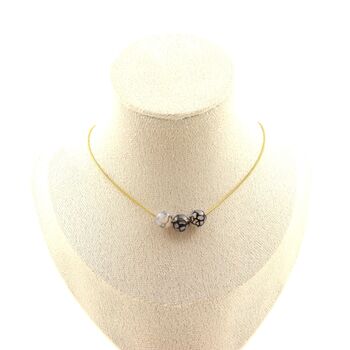 Dragon vein Agate 3 beads 8 mm necklace. Golden stainless steel chain