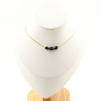 Collier 3 perles Hypersthène d'Égypte. Chaine en acier doré inoxydable