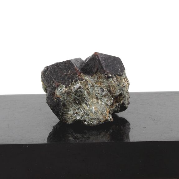 Almandine Garnet. 506.85 ct.
