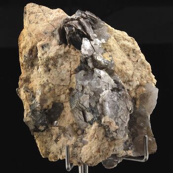 Muscovite + Feldspath + Quartz. 603.55ct.