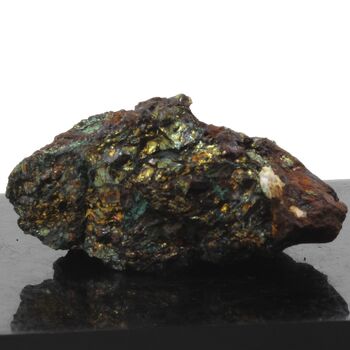 Chalcopyrite + Malachite + Baryte. 404.0 ct.