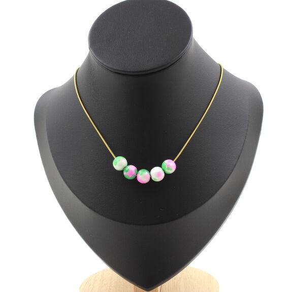 Collier 5 perles Jaspe rose vert 8 mm. Chaine en acier doré inoxydable