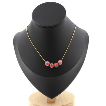 Collier 4 perles Jaspe vert rouge 8 mm. Chaine en acier doré inoxydable