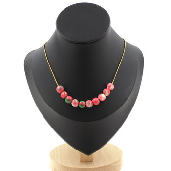 Collier 10 perles Jaspe vert rouge 8 mm. Chaine en acier doré inoxydable