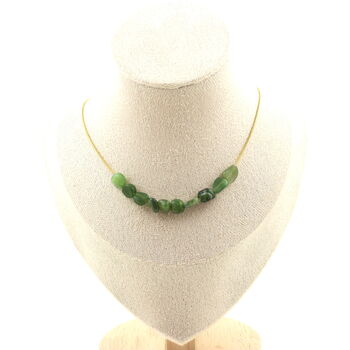 Collier 10 perles Jade néphrite de Sibérie (Russie). Chaine en acier doré inoxydable