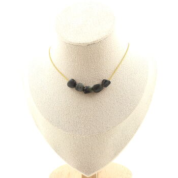 Collier 5 perles Labradorite de Finlande. Chaine en acier doré inoxydable