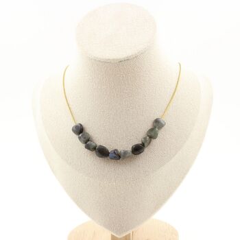 Collier 10 perles Labradorite de Finlande. Chaine en acier doré inoxydable