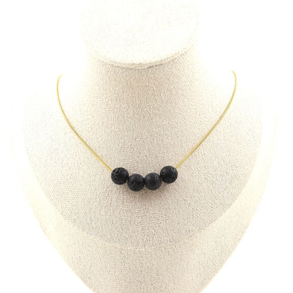 Collier 4 perles Lave 8 mm. Chaine en acier doré inoxydable