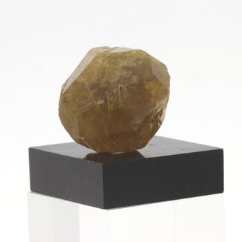 Grossular Garnet. 101.0 ct.