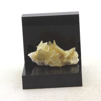 Muscovite. 44 ct.