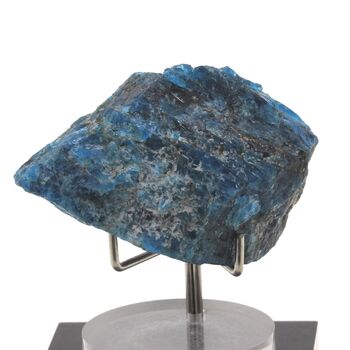 Apatite bleu. 340.5 ct.