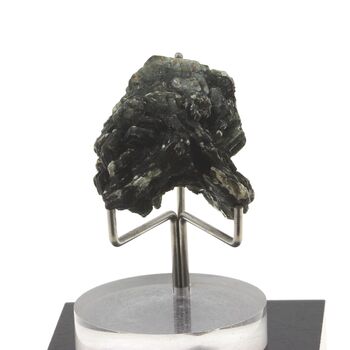 Clinochlore. 76.0 ct.