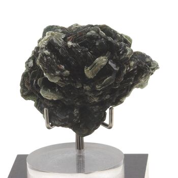 Clinochlore. 194.0 ct.