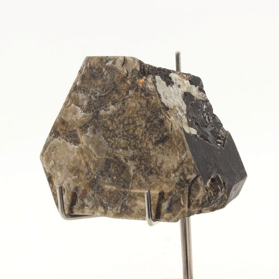 Phlogopite. 694 ct.